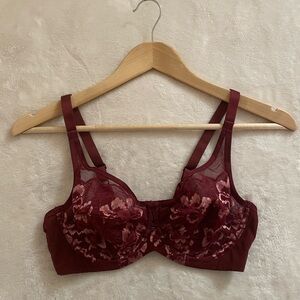 Beautiful Panache bra with ivory detailing